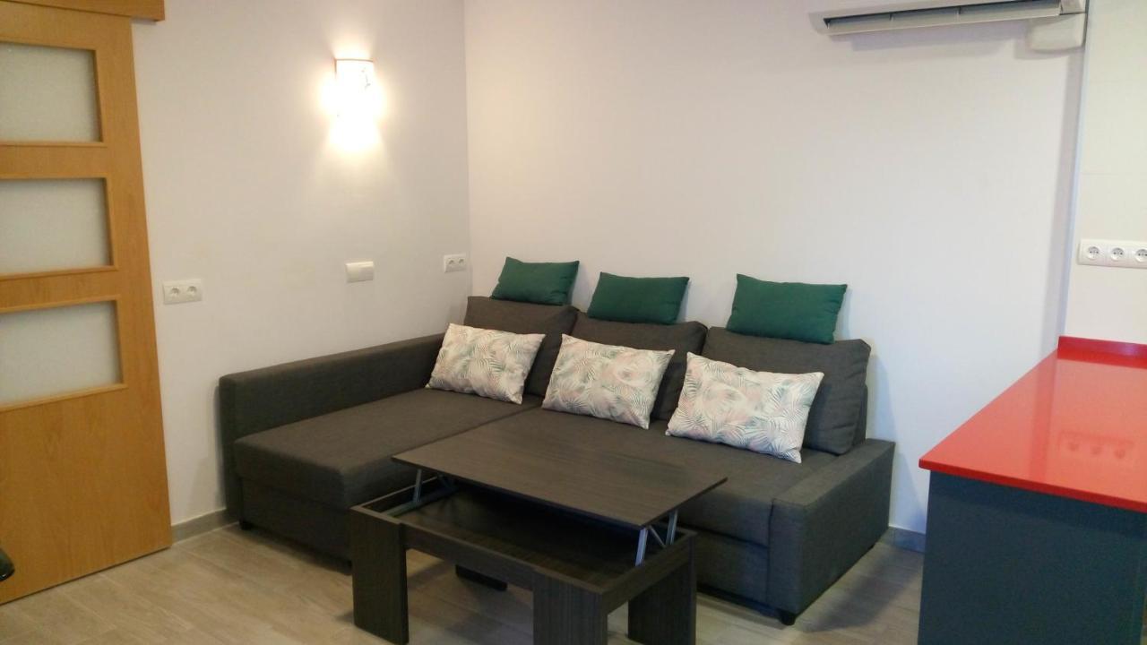 Apartaments Tarraco Кембрилс Екстериор снимка
