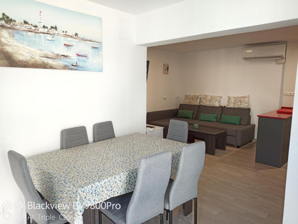 Apartaments Tarraco Кембрилс Екстериор снимка